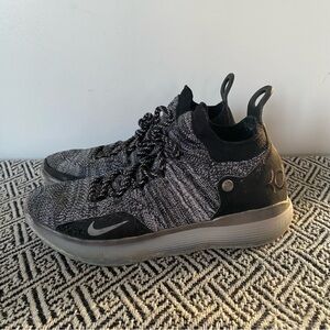 Nike Black and Gray Athletic Shoes Zoom KD 11 Size 8